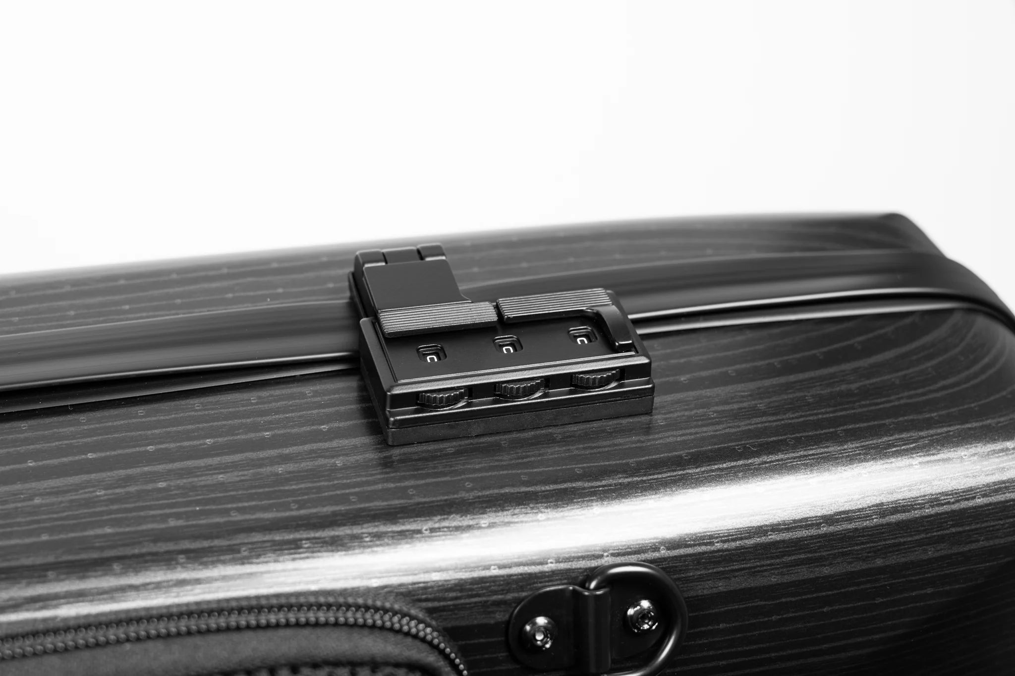 BAM Hightech Oblong violin case (4 colours)