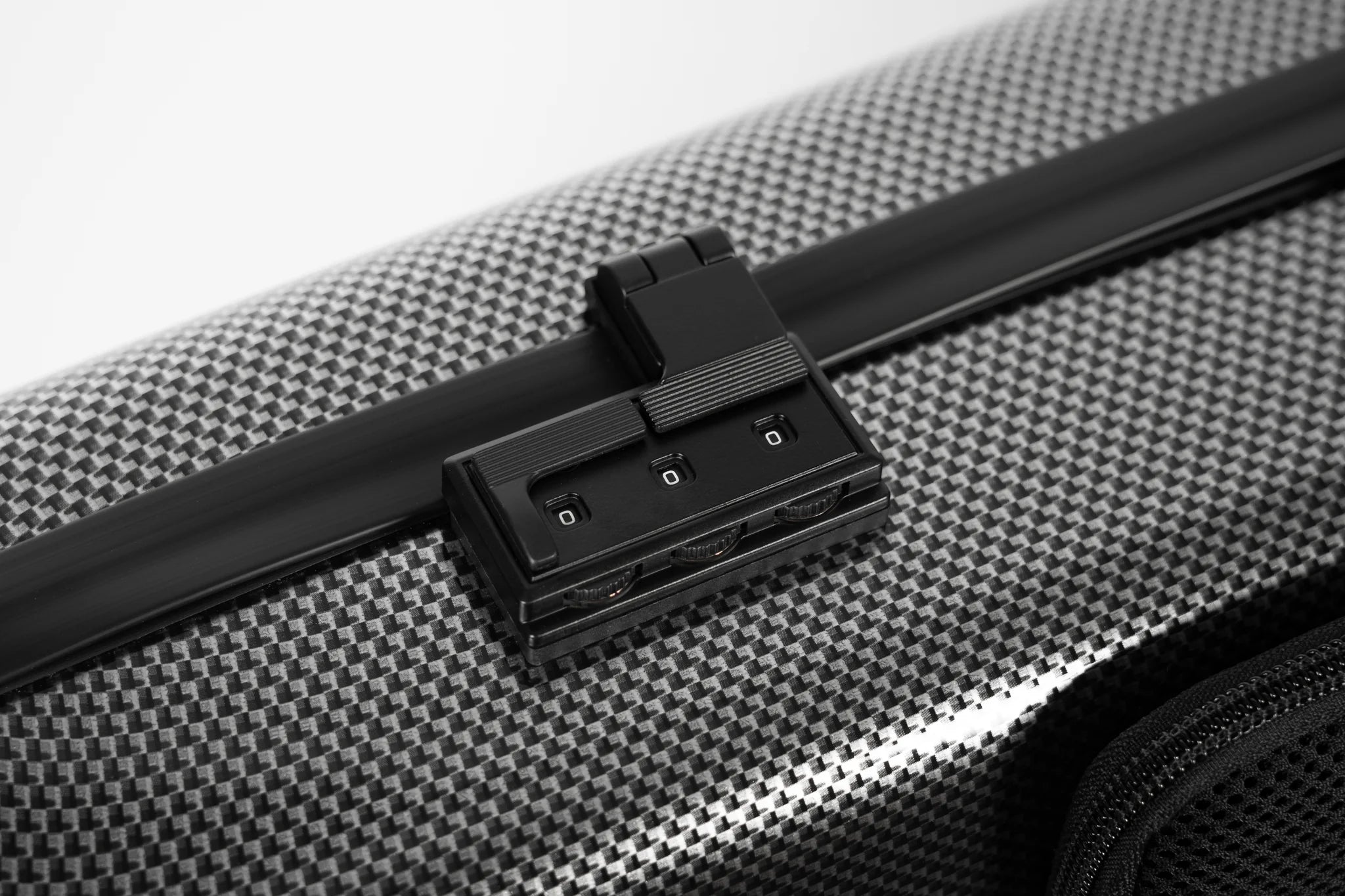 BAM Hightech Oblong violin case (4 colours)