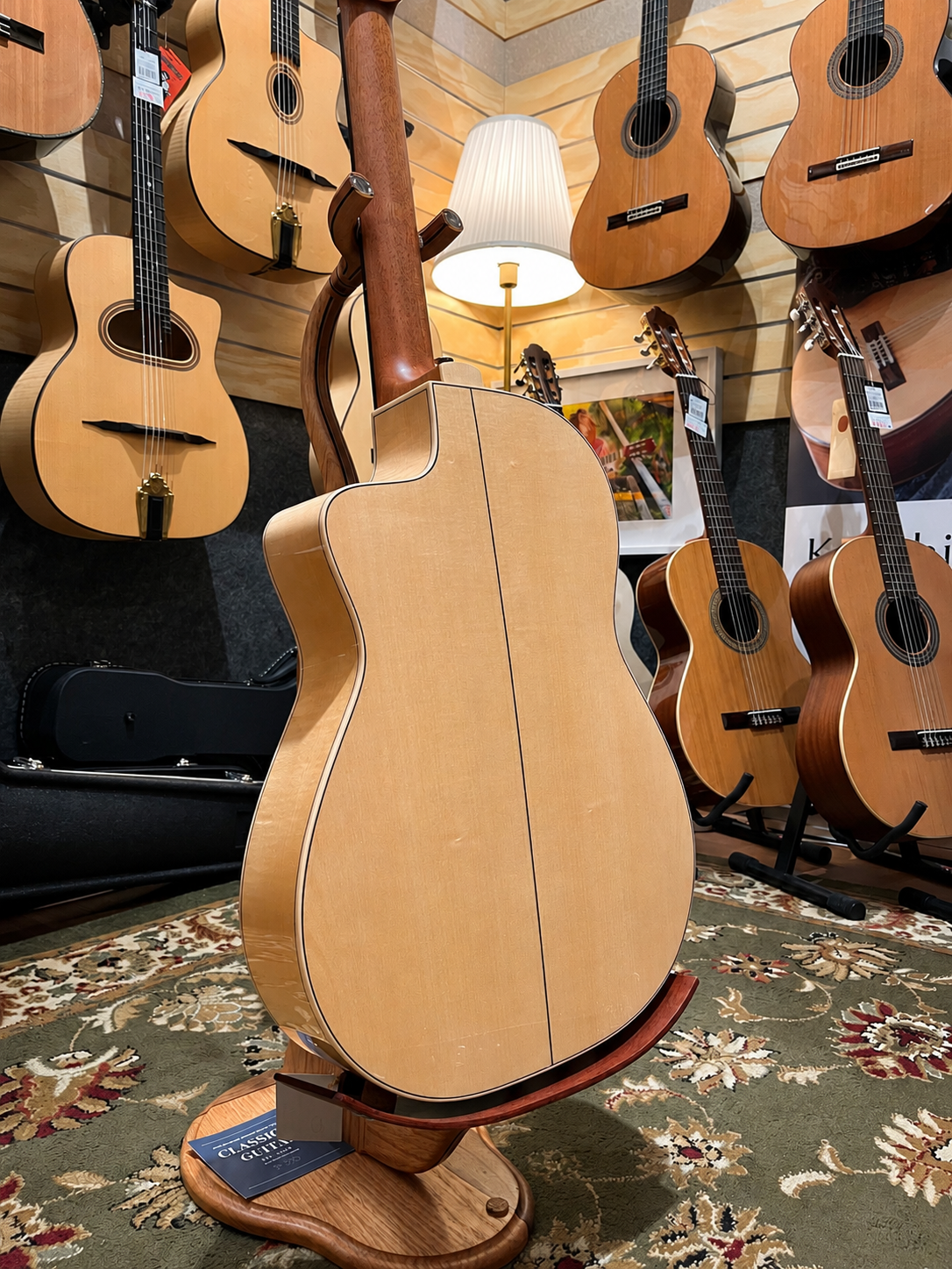 Altamira Fusion FZ-1 Classical Guitar Spruce Maple Pickup