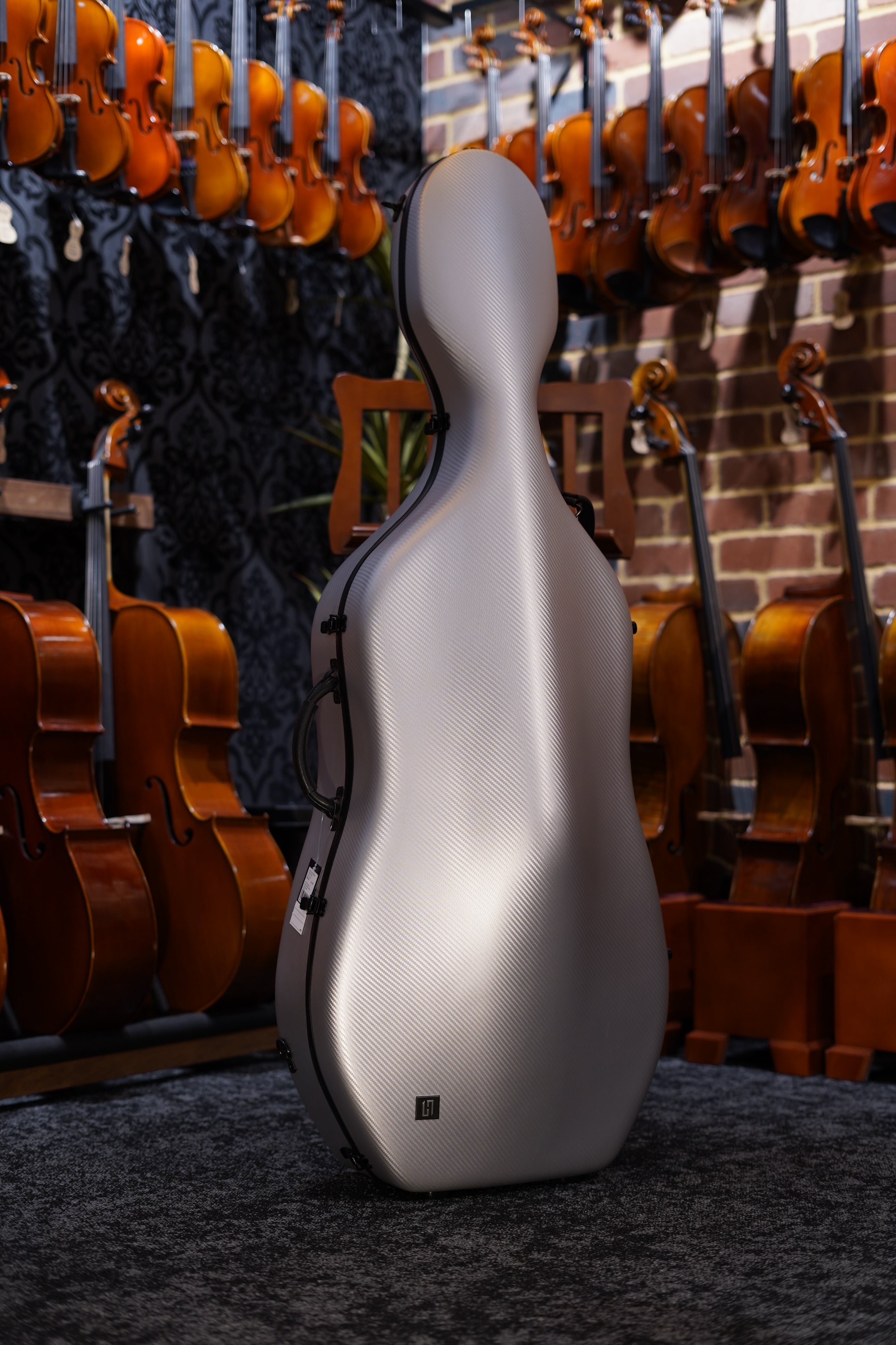 HOGO Essential II Series Polycarbonate White Cello Case with Wheels 4kg