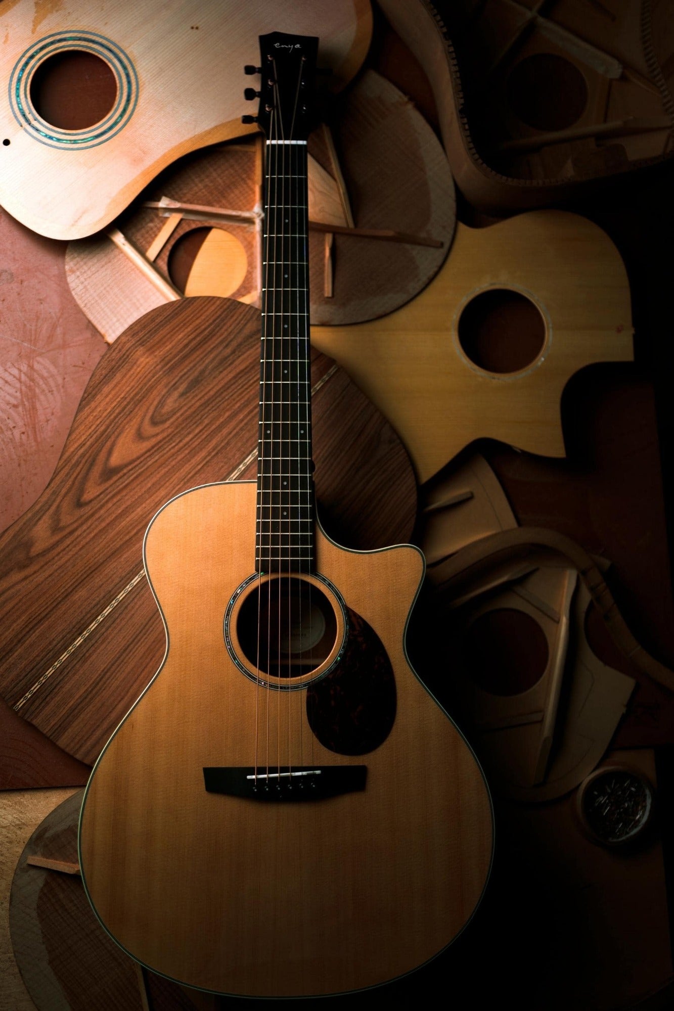 Enya Q1 41" Solid Spruce Top Acoustic Guitar