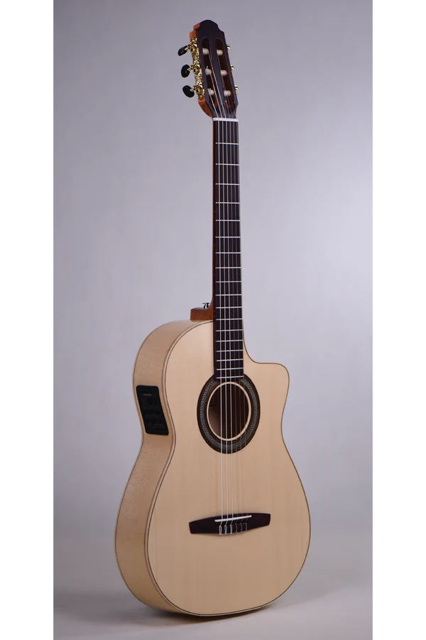 Altamira Fusion FZ-1 Classical Guitar Spruce Maple Pickup