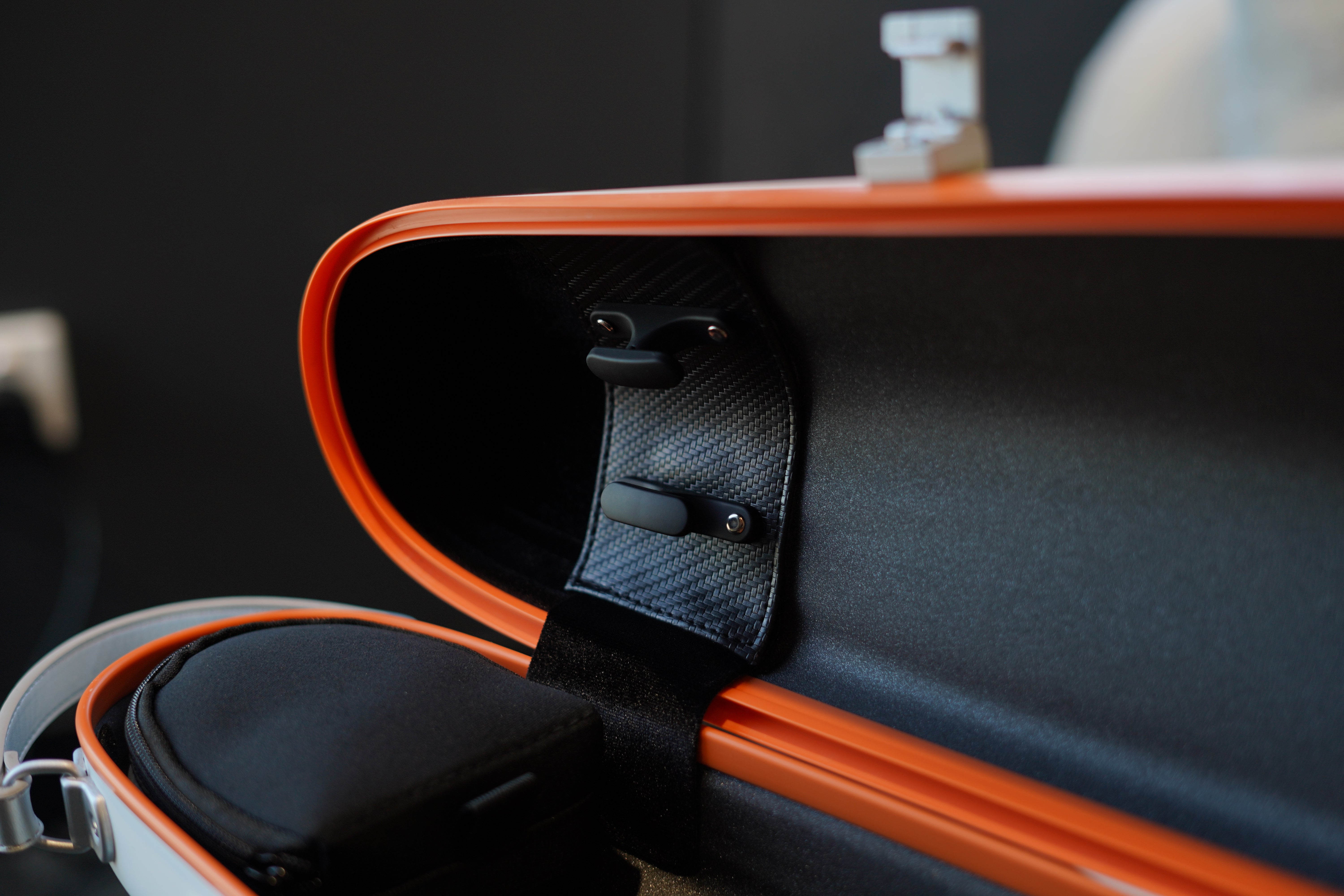 HOGO Classic III Series Full Carbon Fiber Violin Case (3 colours)