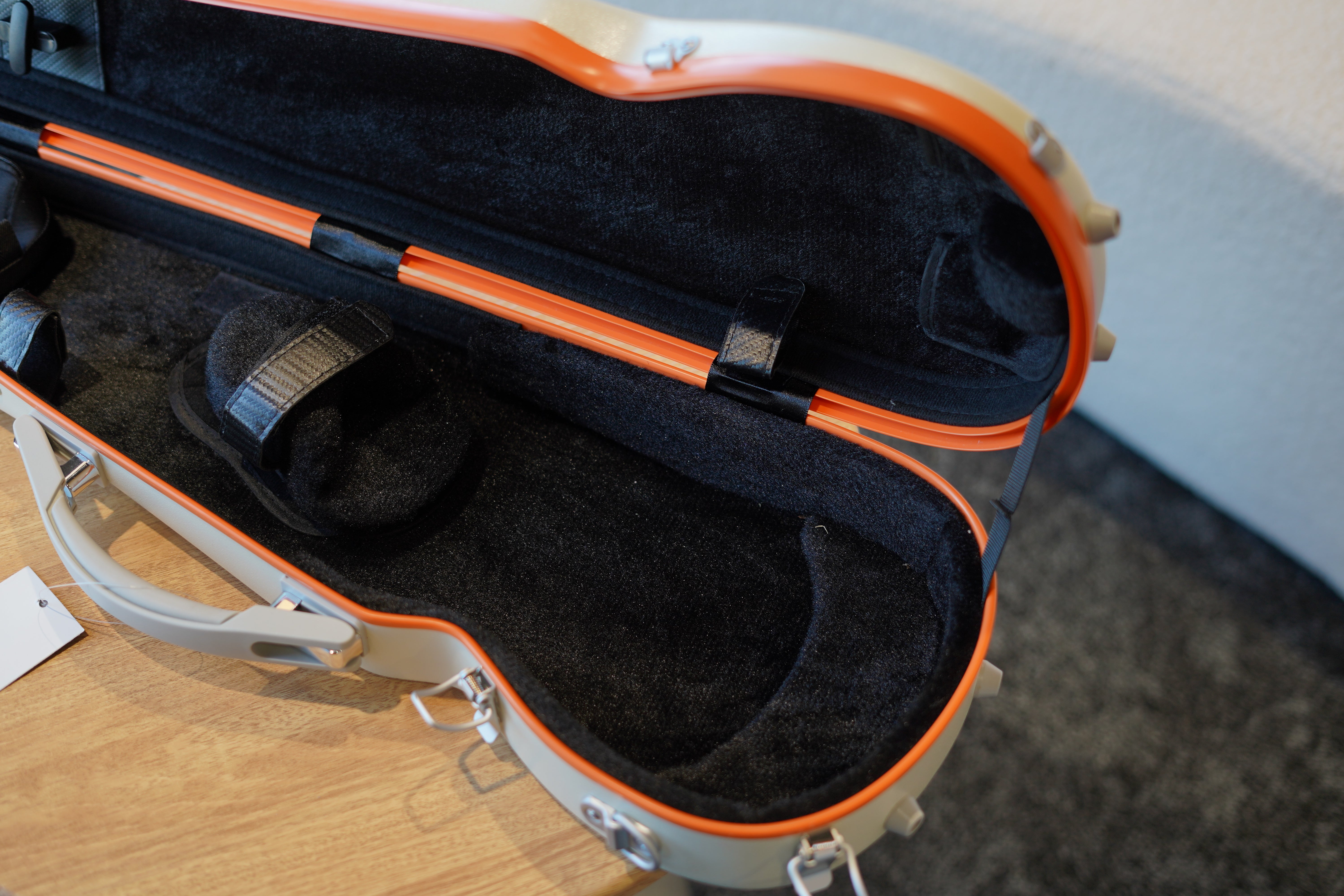 HOGO Essential III Series Polycarbonate Violin Case 1/8 - 1/2 Size (2 colours)
