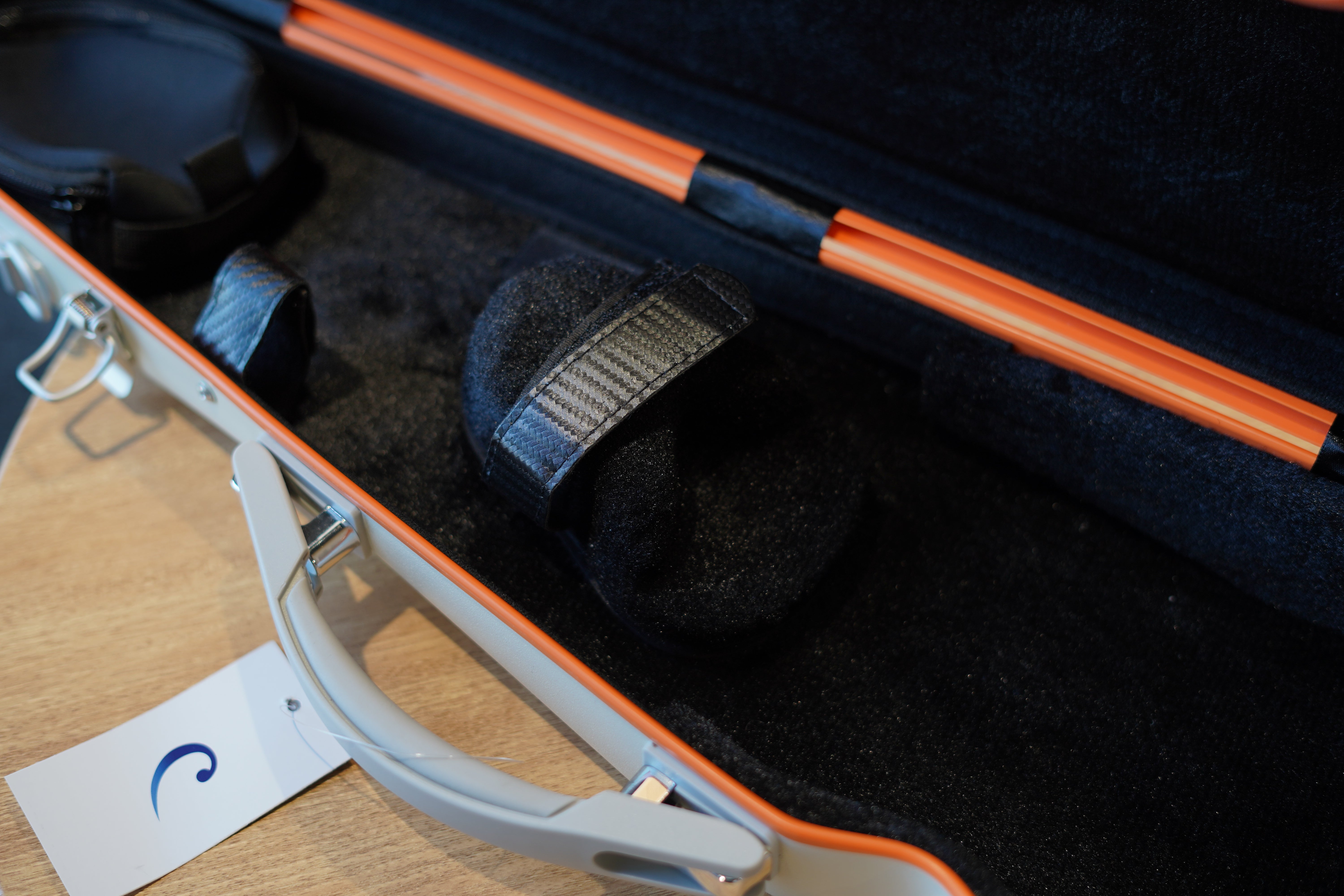 HOGO Essential III Series Polycarbonate Violin Case 1/8 - 1/2 Size (2 colours)