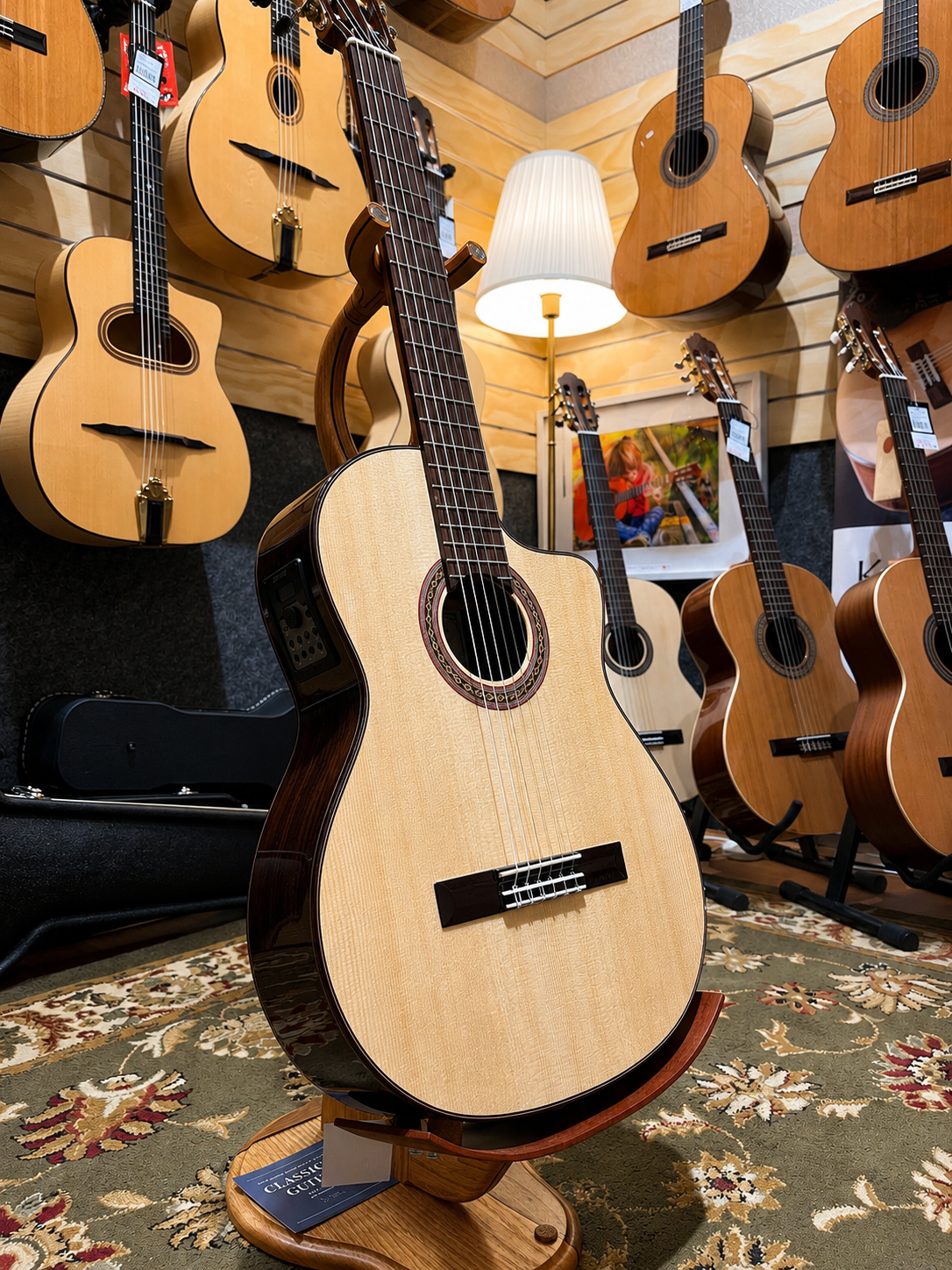 ORION Classical Guitar Spruce Rosewood OCG85SR-CE w/ Self Amp Pickup