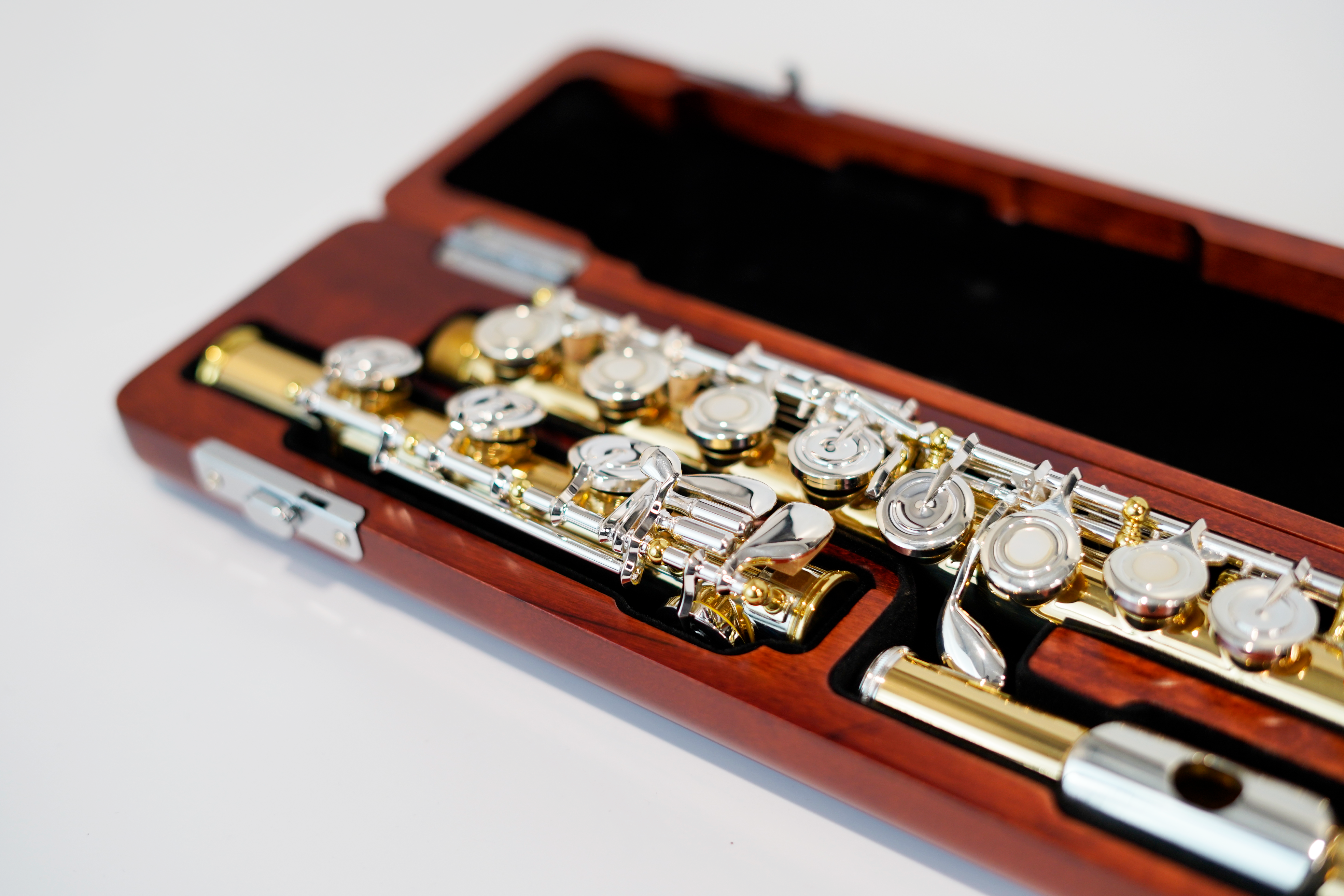 ORION OFL1485C Japan Gold Brass Body Open Hole Flute B Foot