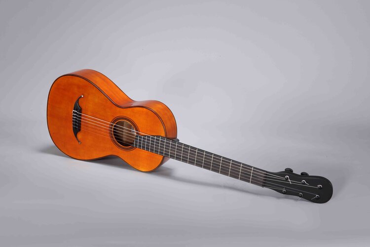 Altamira Sor III Lacote Spruce Solid Top Classical Guitar