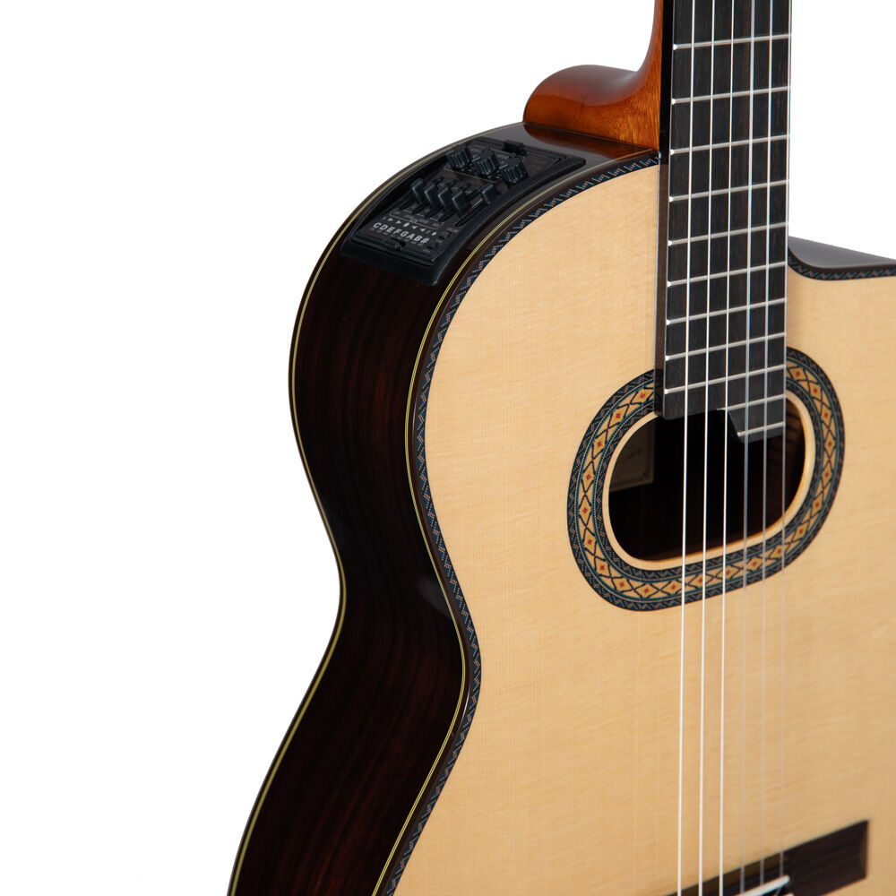 Takamine DH90 Hirade AC/EL Concert Classical Guitar w/Cutaway in Natural Gloss